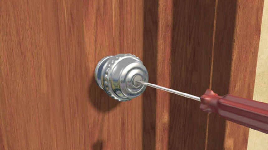 comment ouvrir une porte avec un tournevis