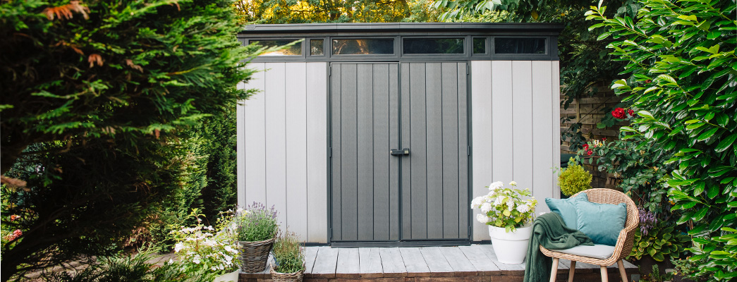 Remplacer porte abri de jardin